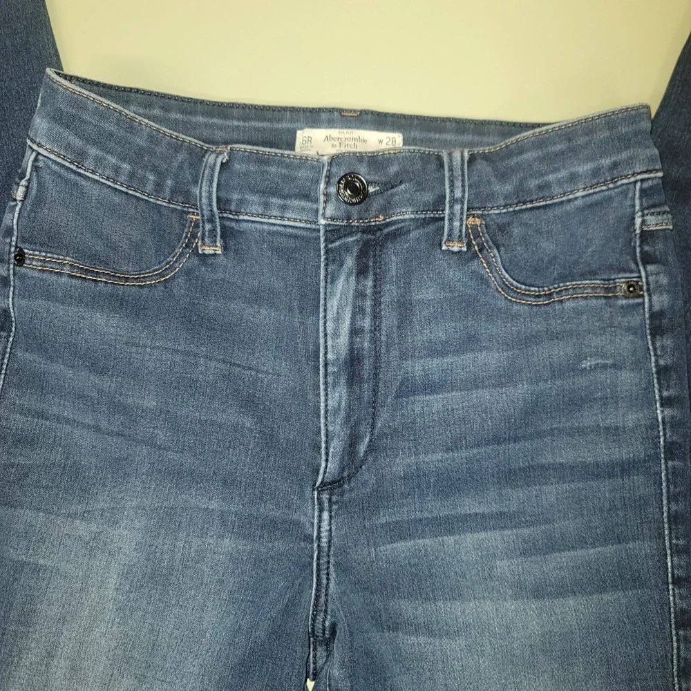 Abercrombie & Fitch High Rise Skinny‎ Jeans Womens 6R W28 L29 Medium Wash Blue